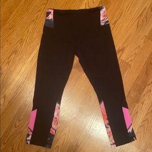 Lululemon cropped leggings